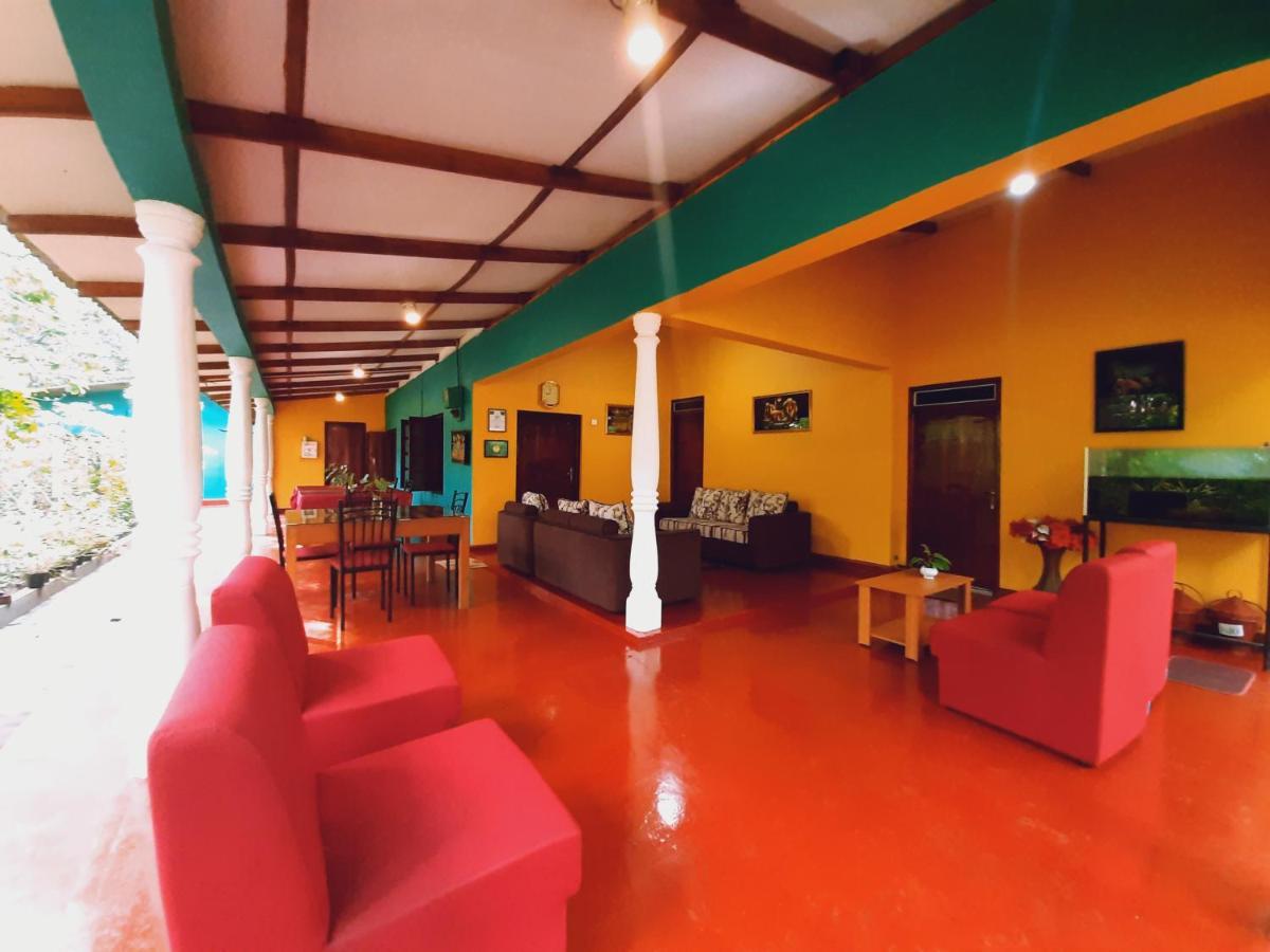 Palitha Homestay Sigiriya Ngoại thất bức ảnh
