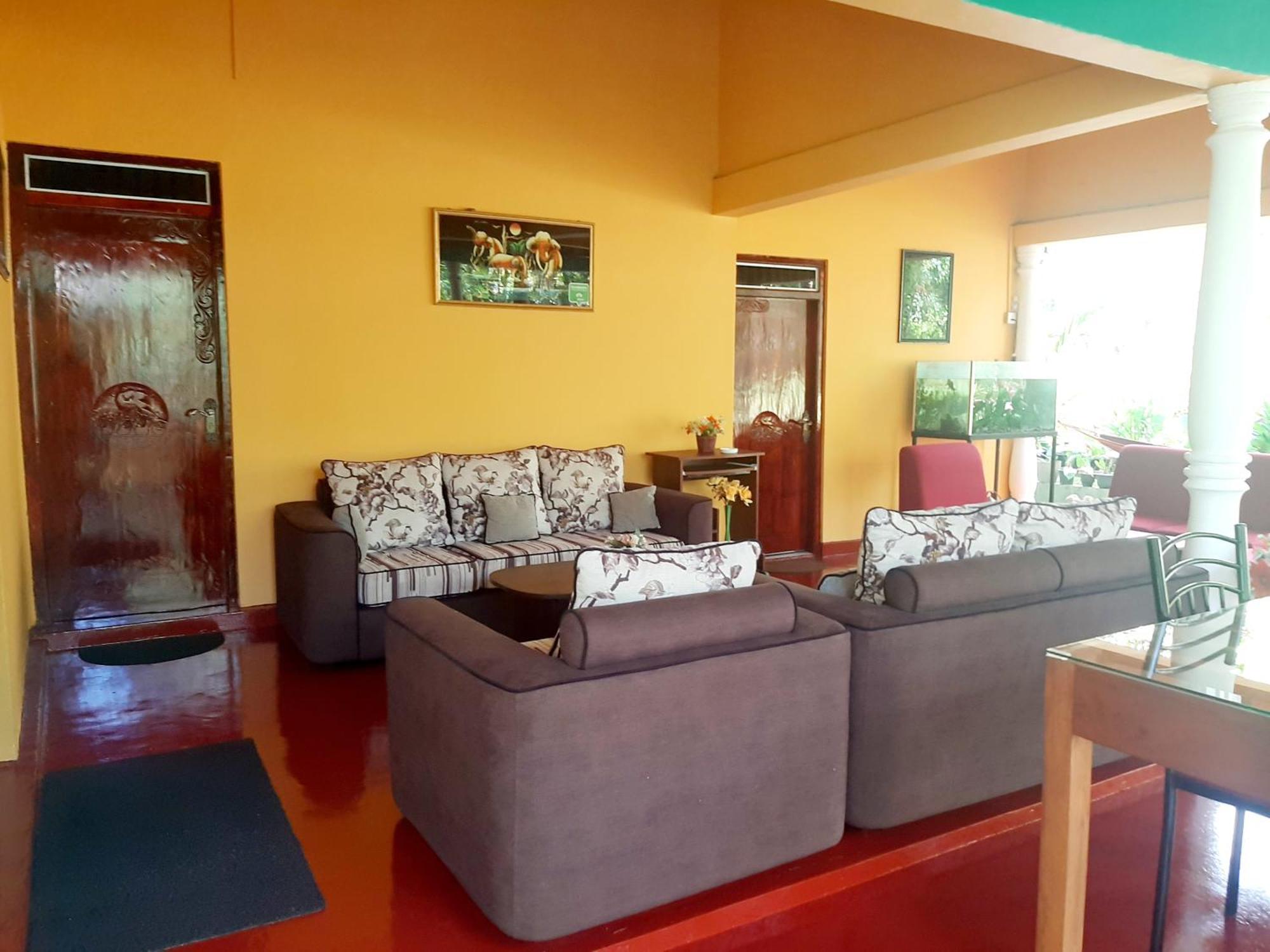Palitha Homestay Sigiriya Ngoại thất bức ảnh