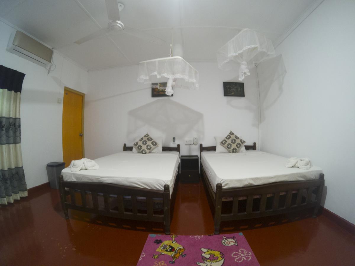 Palitha Homestay Sigiriya Ngoại thất bức ảnh