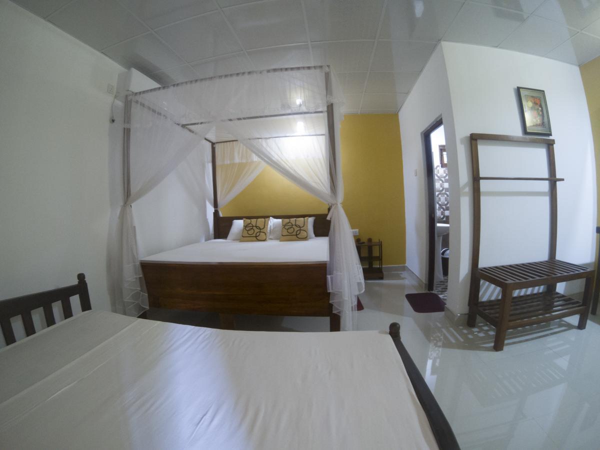 Palitha Homestay Sigiriya Ngoại thất bức ảnh