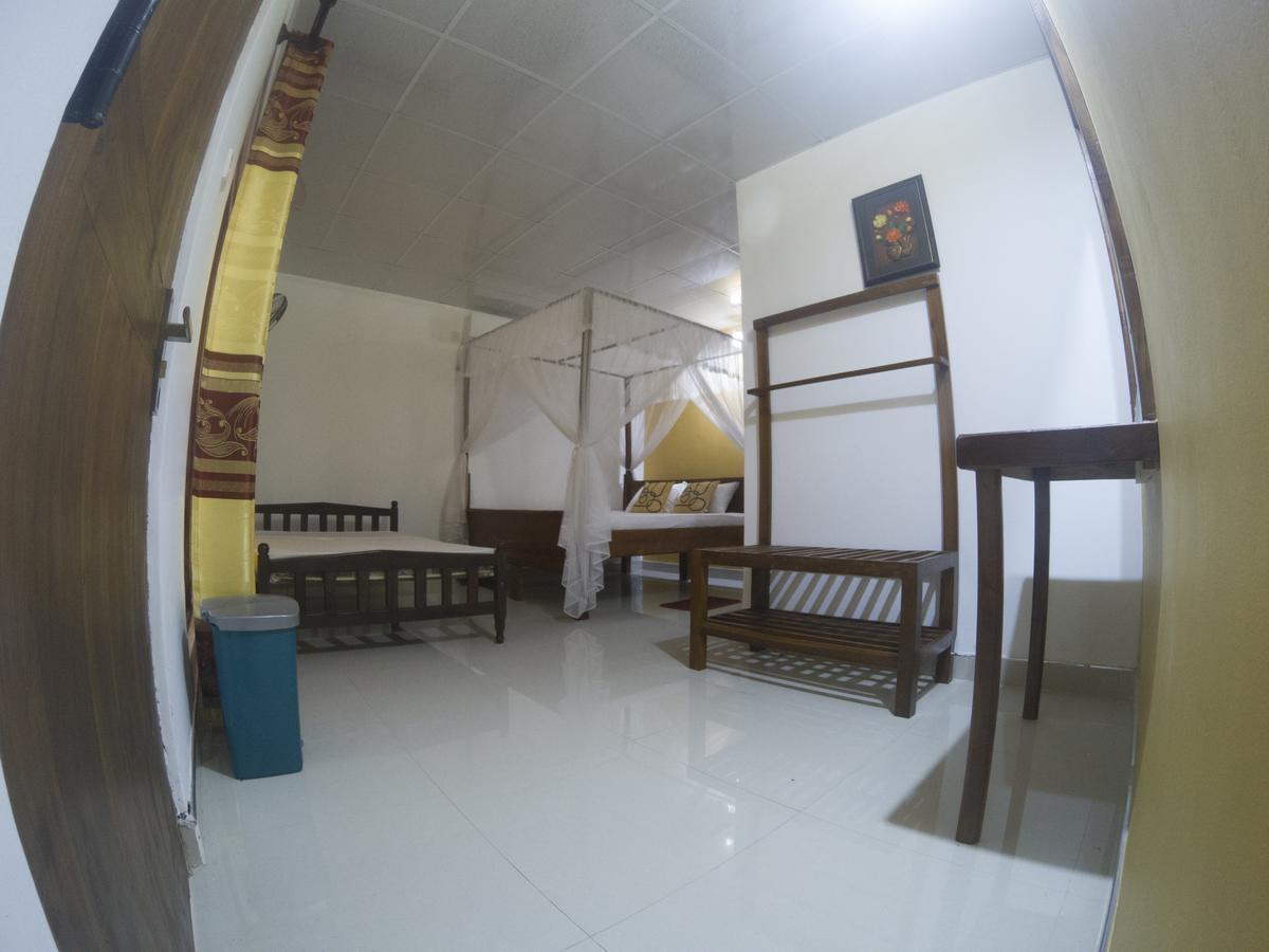 Palitha Homestay Sigiriya Ngoại thất bức ảnh
