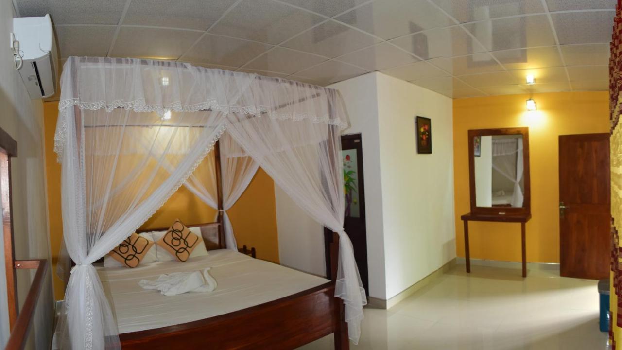 Palitha Homestay Sigiriya Ngoại thất bức ảnh